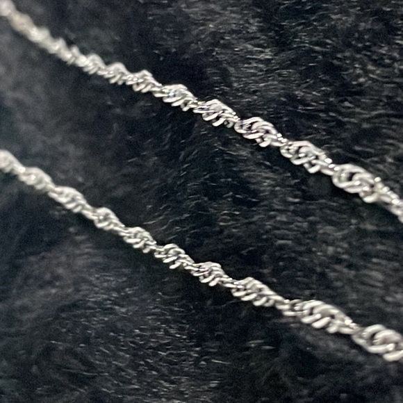 NWOT Western Rhinestone Cross Necklace by MidwestLiving.com - Picture 4 of 7